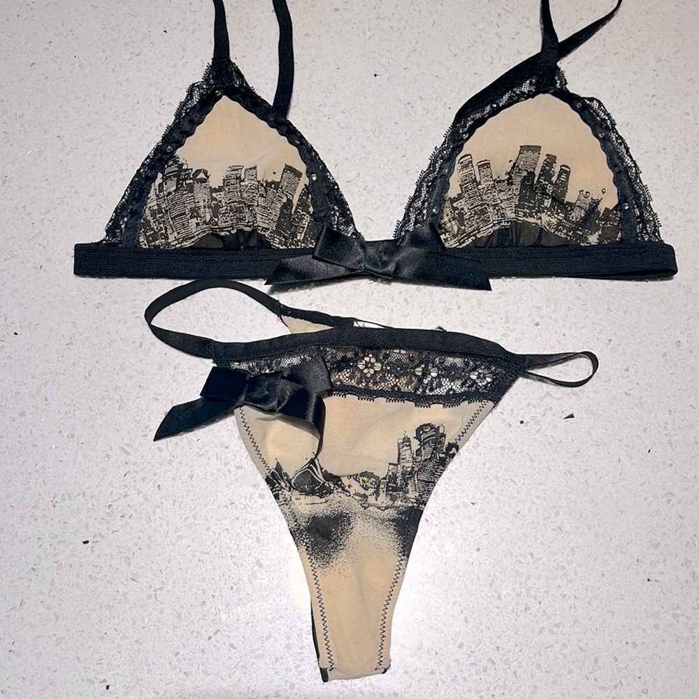 City skyline unique bra xs